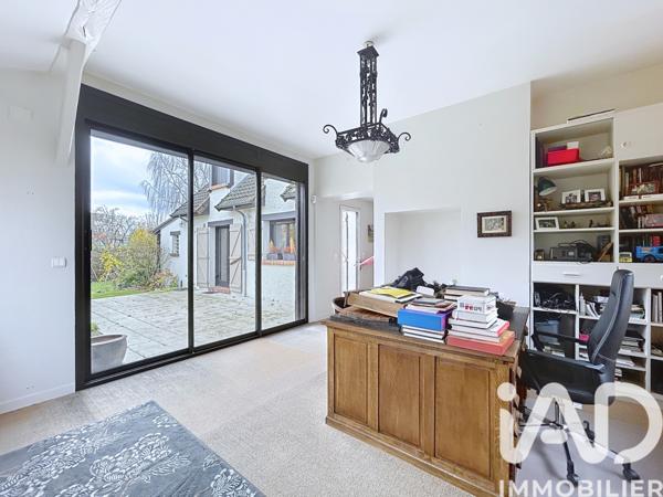 Maison à vendre 6 pièces 183 m² Tinqueux