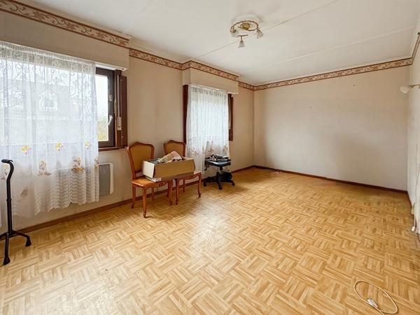 Maison de plain-pied à Etréchy