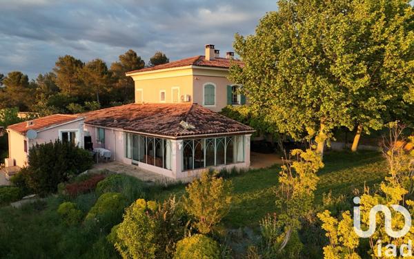 Maison à vendre 15 pièces 380 m² Saint-Maximin-la-Sainte-Baume