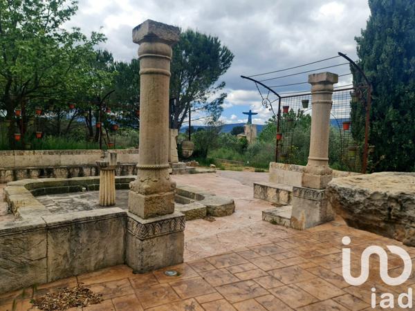 Maison à vendre 15 pièces 380 m² Saint-Maximin-la-Sainte-Baume