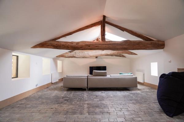 Maison à vendre 9 pièces MACON (71)