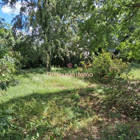 Terrain à vendre de 1 694 m²