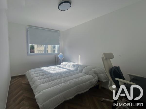 Appartement à vendre 5 pièces 83 m² Saint-Cyr-l'École