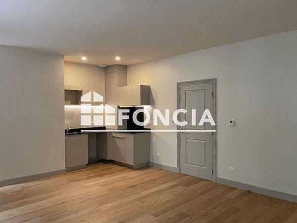 Location Appartement 3 pièces 59.35 m² - 7 RUE DU DOCTEUR CHAUSSIER Dijon 21000
