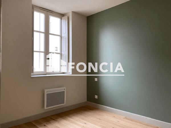 Location Appartement 3 pièces 59.35 m² - 7 RUE DU DOCTEUR CHAUSSIER Dijon 21000