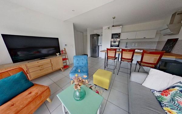 Appartement à vendre    3 pièces • 59 m2 Sathonay-Camp