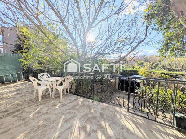 MAISON 125m² 6 PIECES, GARAGE DE 125M²  et TERRAIN de 1093m² -GROS POTENTIEL