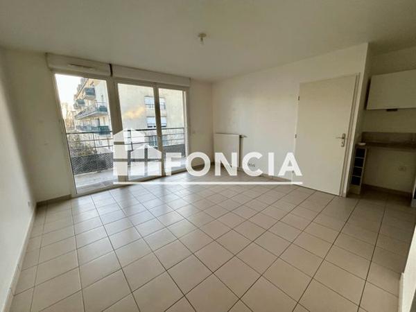 Location Appartement 2 pièces 42.88 m² - 3 RUE DE L'ANCIEN COLLEGE Savigny Le Temple 77176