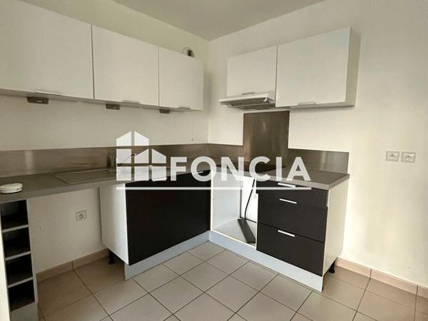 Location Appartement 2 pièces 42.88 m² - 3 RUE DE L'ANCIEN COLLEGE Savigny Le Temple 77176