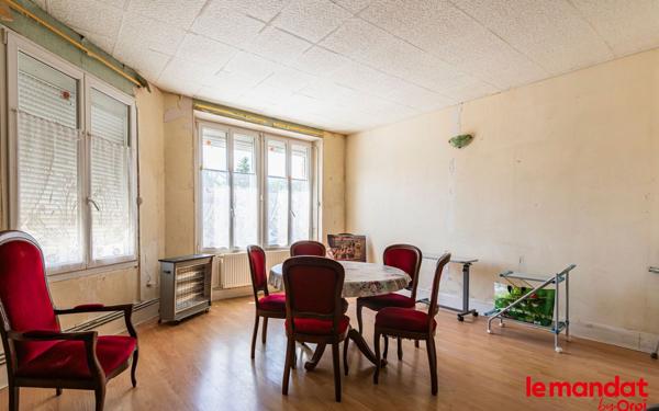 Immeuble à vendre    8 pièces •  Épernay