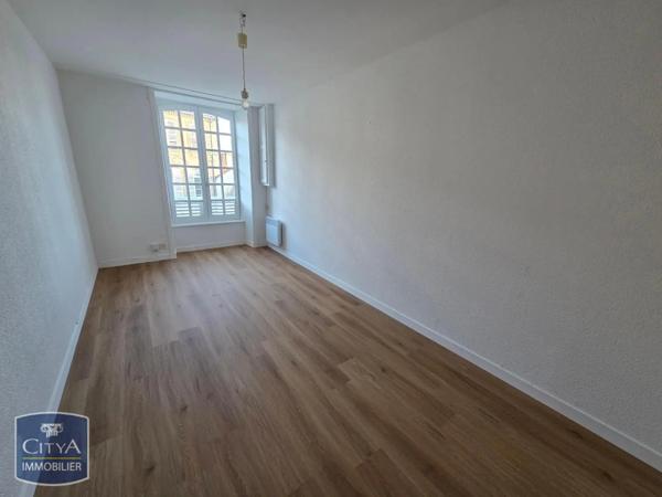 Appartement à louer 3 pièces 73m²