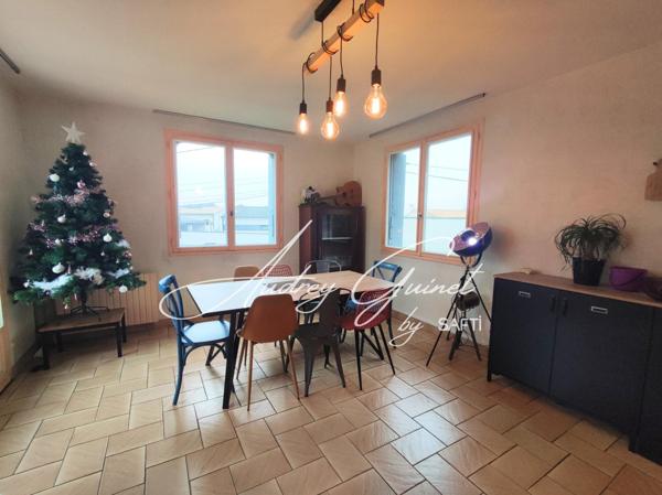 Maison à fort potentiel à Savigny-l'Évescault (86800)