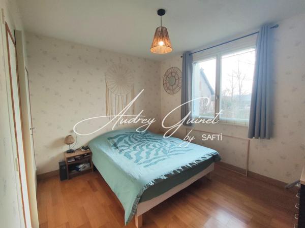 Maison à fort potentiel à Savigny-l'Évescault (86800)