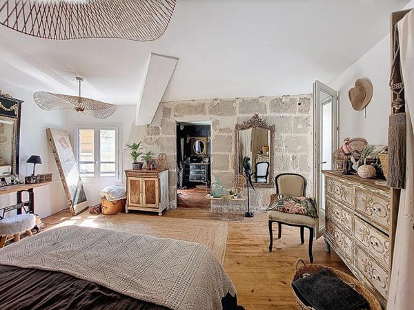 Maison Barbentane 6 pièce(s) 116 m2 garage espace extérieur