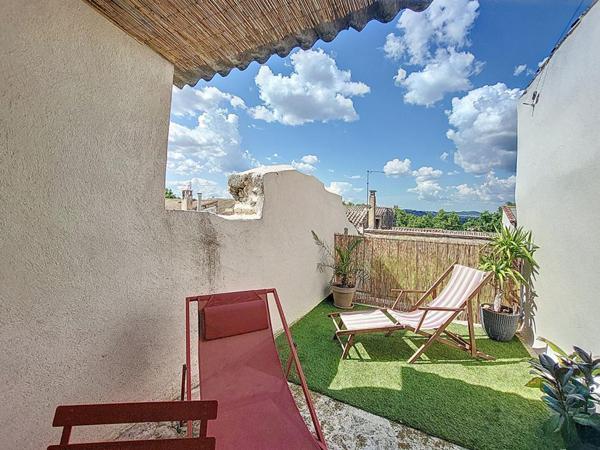 Maison Barbentane 6 pièce(s) 116 m2 garage espace extérieur