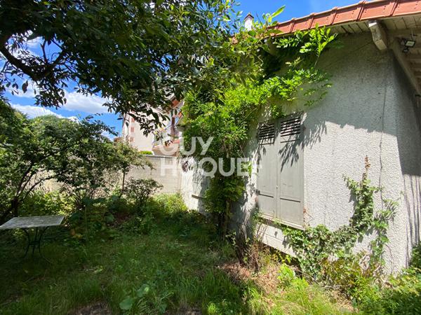 EXCLUSIVITE GUY HOQUET - Maison Clamart 5 pièce(s) - A RENOVER