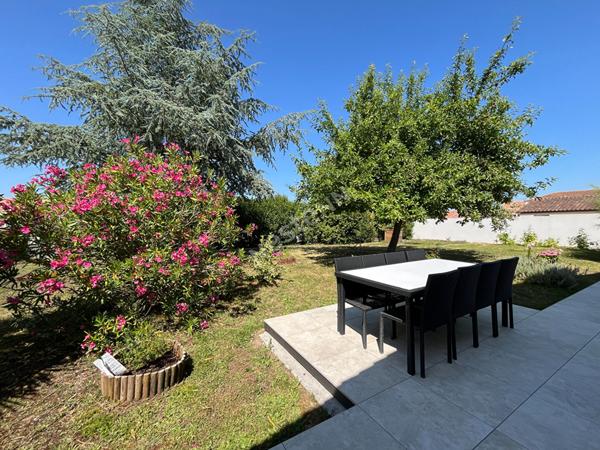 Maison à vendre 6 pièces - Montaigu Vendée