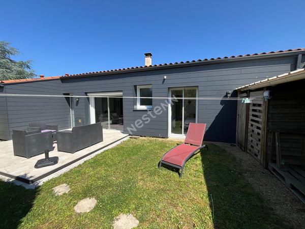 Maison à vendre 6 pièces - Montaigu Vendée