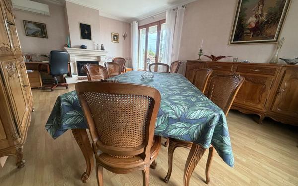 Maison à vendre    4 pièces •  Saintes