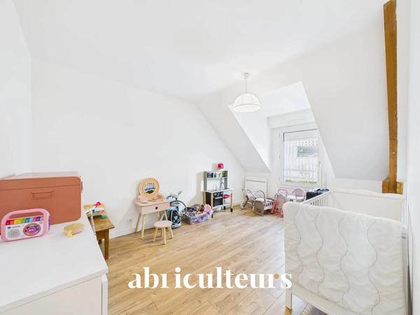 Maison familliale Excellent agencement 3 chambres et 1 bureau DPE C Garage et parking Jardin Nantes Haluchère Rue du Patis Rondin