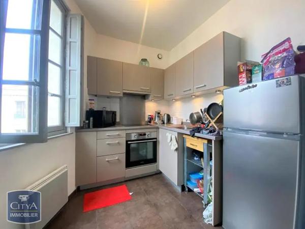 Appartement à louer 3 pièces 60.79m² Avignon (84000)