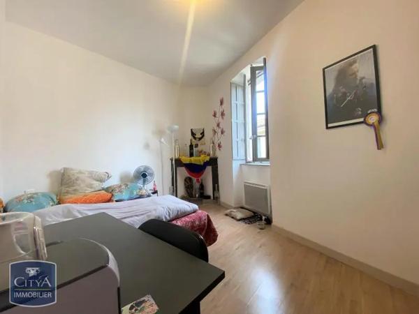 Appartement à louer 3 pièces 60.79m² Avignon (84000)