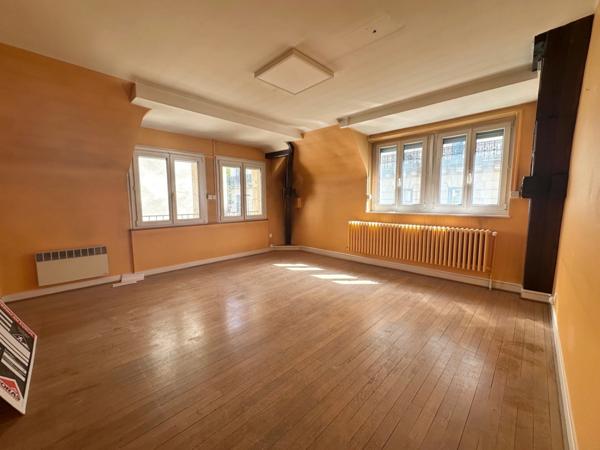 DIJON CENTRE APPARTEMENT DE 80 M2 A RENOVER