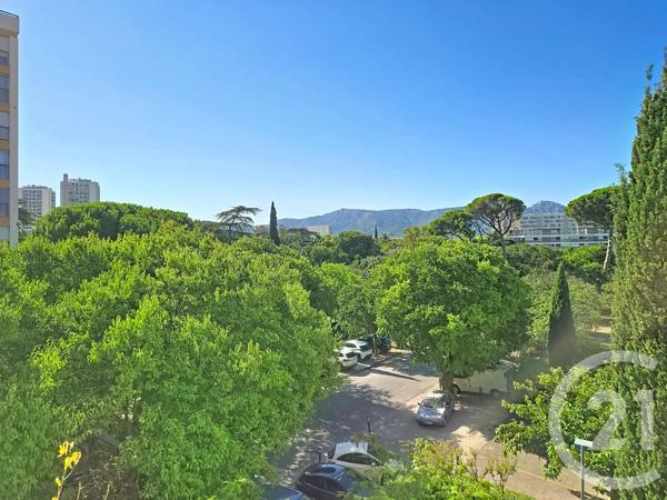 Appartement T4 à vendre  4 pièces - 86,72 m 2   MARSEILLE  - 13009