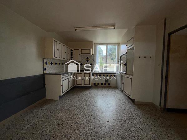 Maison de ville 98 m² – 3 chambres – Centre-ville de Mamers