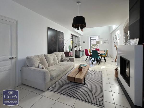 Maison à vendre 7 pièces 190m² Déols (36130)