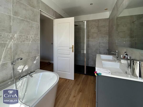 Maison à vendre 7 pièces 190m² Déols (36130)