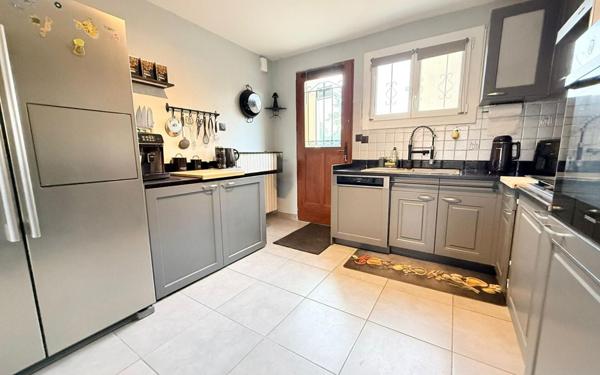 Maison à vendre    4 pièces •  Aire-sur-l'Adour