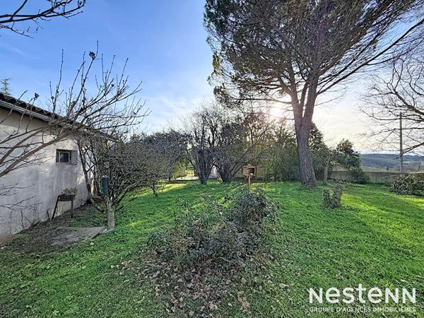 Maison à vendre à Auch - Ancienne ferme avec jardin