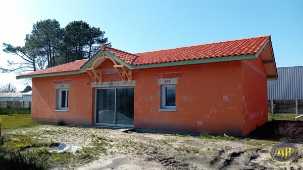 Location maison Biscarrosse : 1 500 € - AJP Immobilier Biscarrosse