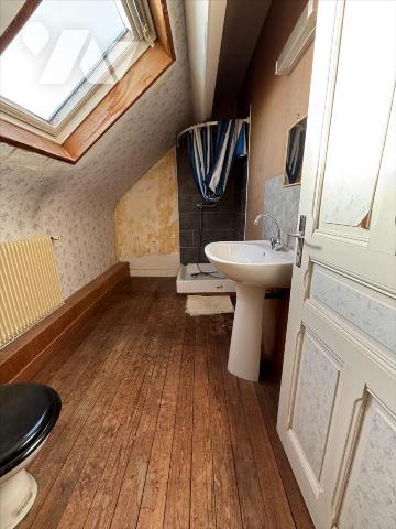 MAISON ANCIENNE A RENOVER