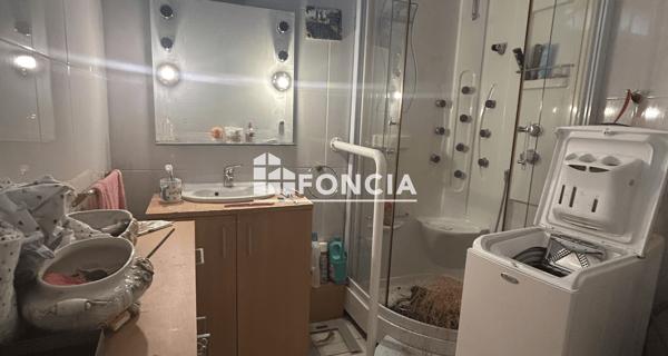 À vendre Appartement 3 pièces 67 m² - Marseille 13011
