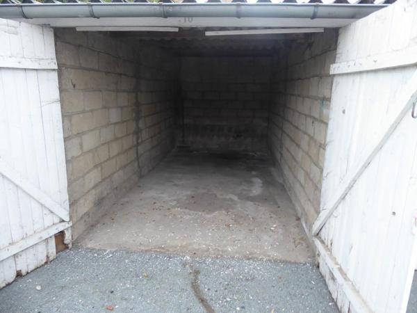 Stationnement à louer    Franconville