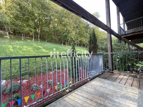 Appartement
         3 pièces
        - 70 m² 159 500 € *