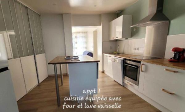 LA FAUTE SUR MER (85) RARE A 500 M DE LA PLAGE APPARTEMENT RDJ 2 CHAMBRES ET BUREAU AVEC PATIO PRIVATIF
