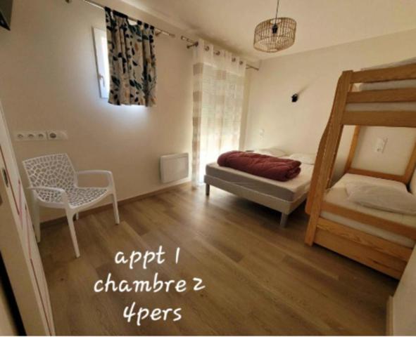 LA FAUTE SUR MER (85) RARE A 500 M DE LA PLAGE APPARTEMENT RDJ 2 CHAMBRES ET BUREAU AVEC PATIO PRIVATIF