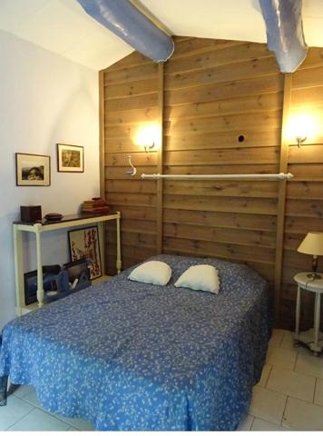 Mas en pierre en Cévennes avec 7ht de terrain garage et piscine vue panoramique