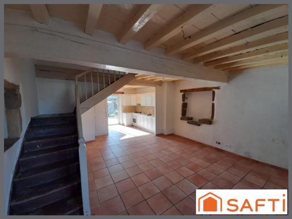 Maison composée de 2 logements, 7 pièces, 5 chambres