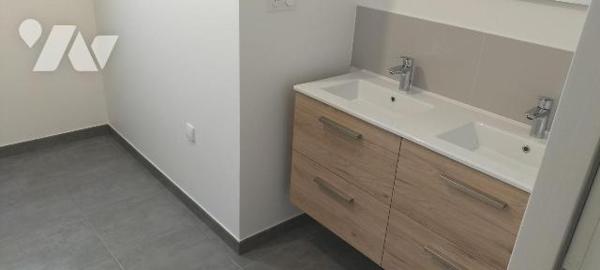 IDEAL INVESTISSEUR! Aux portes de Niort A 2 min de toutes commodités (écoles commerces gare)  e...