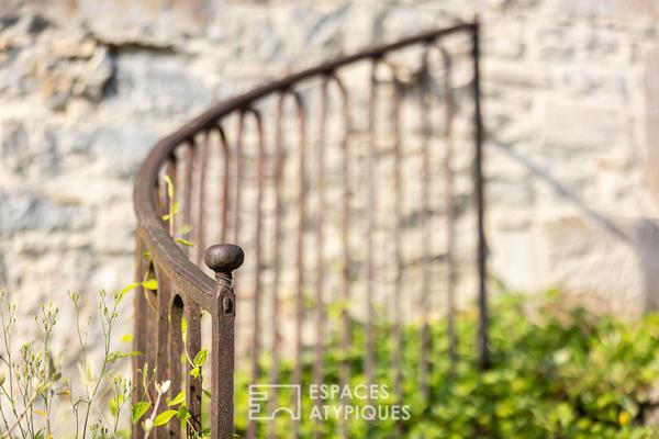 Château au coeur du vignoble Jurassien avec ses chambres d’hôtes