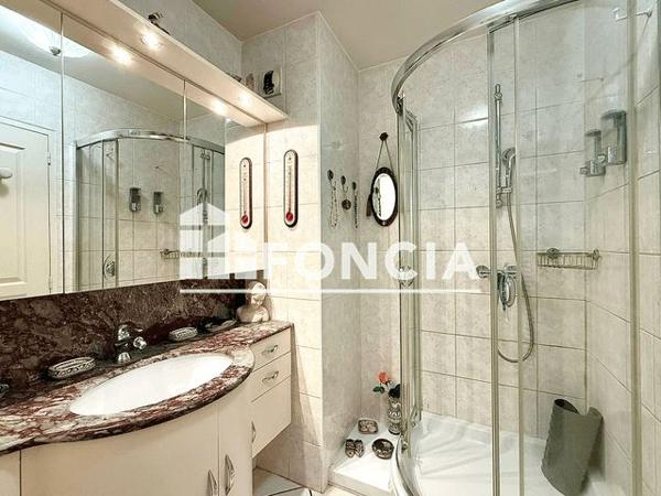 À vendre Appartement 4 pièces 104 m² - Bourgoin-jallieu 38300