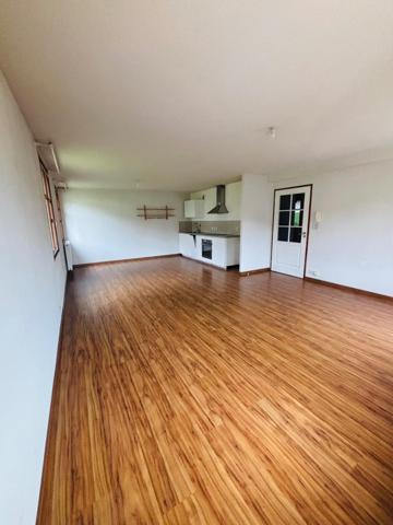 T2 61 m2 très lumineux proches des commodités avec garage fermer 215.000€