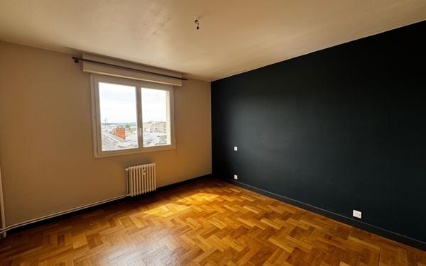 Appartement à louer    3 pièces • 81,96 m2 Limoges