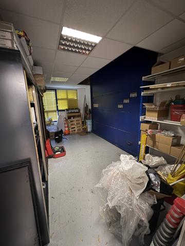 Marseille (13009) LOCAL RDC - 195m2 - A Louer - Marseille 9ème