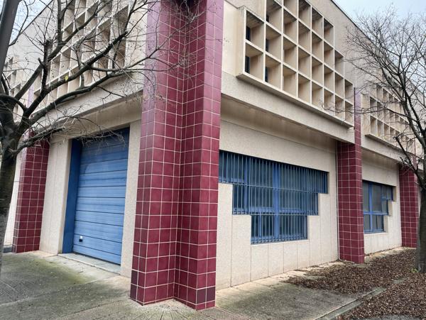 Marseille (13009) LOCAL RDC - 195m2 - A Louer - Marseille 9ème