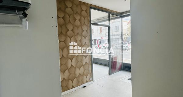 Location Local commercial 2 pièces 25.92 m² - Savigny-sur-orge 91600